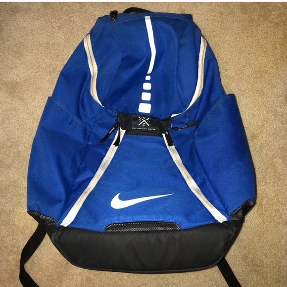 Nike Other - Nike Elite Quad Zip Backpack